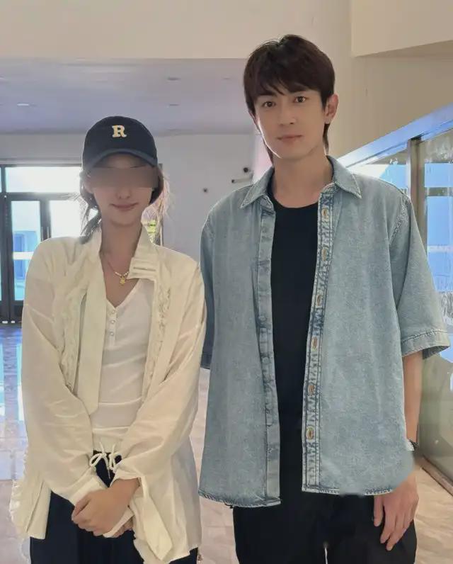 36岁林更新跑步被偶遇本人暴瘦撑不起裤子读博被女同学包围！(图11)