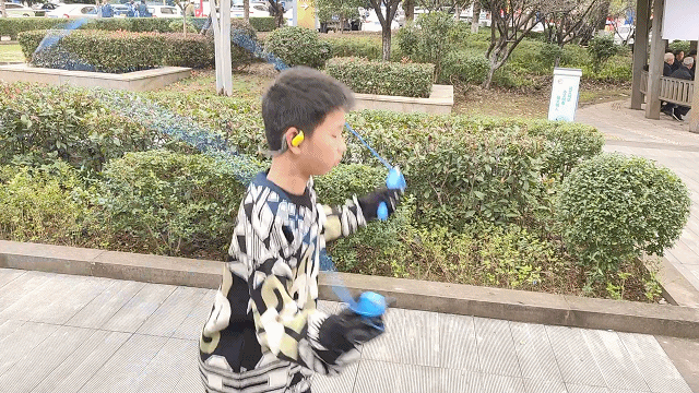 买耳机白送MP3!百元价位千元越级体验雷登i11开放式真运动耳机(图10)