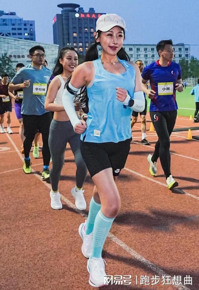马拉松装备清单不迷路：指导篇给大家分享一种跑步运动袜(图3)