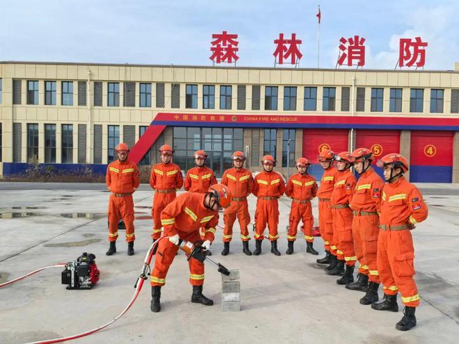 强化装备操作使用能力锻造应急救援“尖刀力量”(图5)