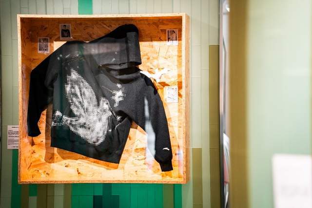 安踏0碳使命店携手时尚芭莎呈现“溯源与新生”可持续艺术快闪展(图4)