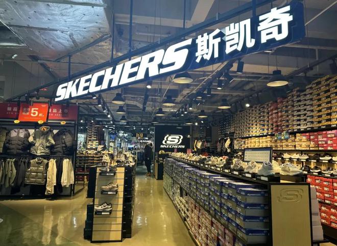 吸金600亿的丑鞋威胁到了耐克的江湖地位(图4)