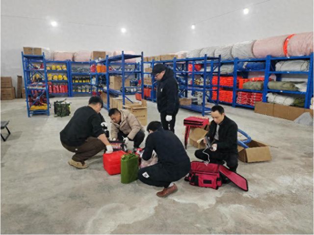 宜宾市南溪区黄沙镇开展森林防灭火装备实操培训