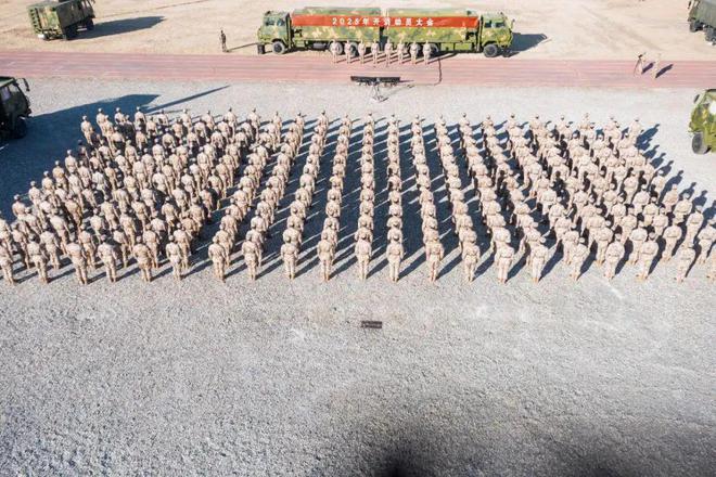 新年开训信息支援部队厉兵秣马锻造打赢铁拳(图2)