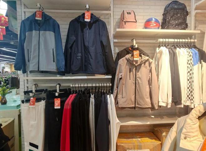 曾红极一时的5个国产运动品牌如今却跌落神坛看谁还在乱跟风(图29)