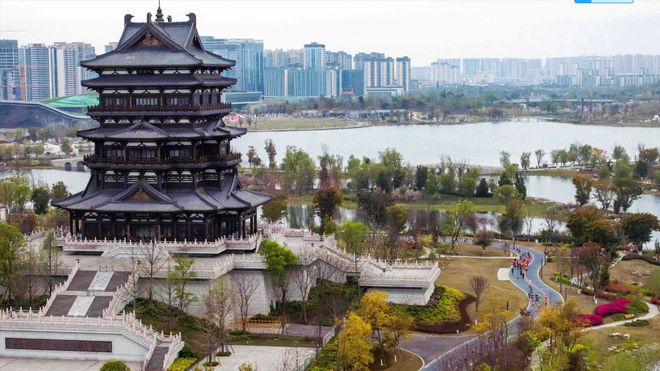 2025年度首场“NB10K城市跑步系列赛”成都站圆满完赛(图4)