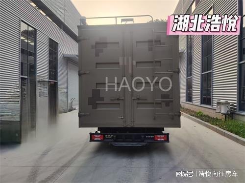 新型军用车辆并配备无人机系统全面提升战场综合作战能力(图4)