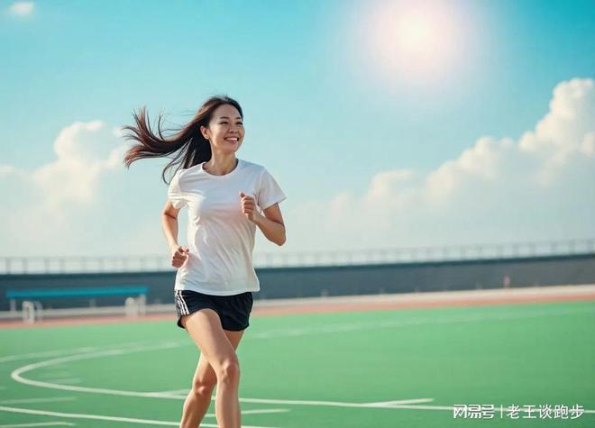 “流氓裤”跑步圈大热你敢穿吗？(图2)