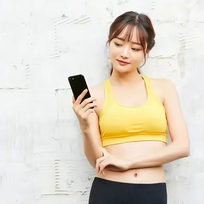 边握手机边跑步危害竟如此之大！(图1)
