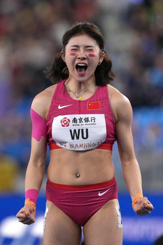 吴艳妮首次领跑马拉松！核心力量属国内顶尖！(图6)