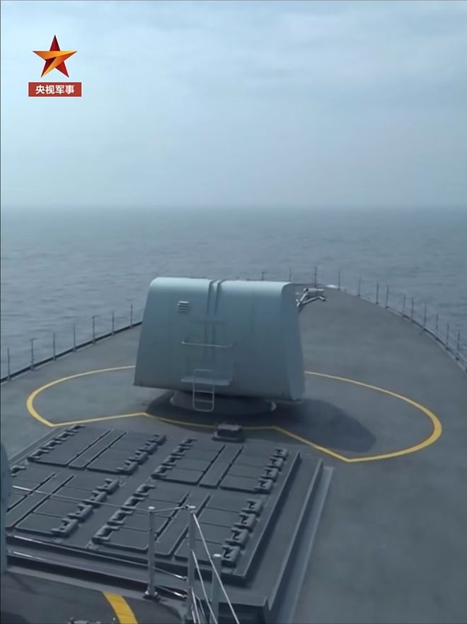太快了555钦州舰开始实战化训练新型舰艇架构是054B最大亮点(图15)