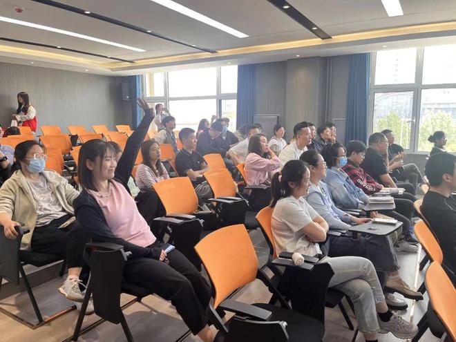 康城街道开展“人人讲安全个个会应急——排查身边灾害隐患”5•12全国防灾减灾日宣传活动(图5)