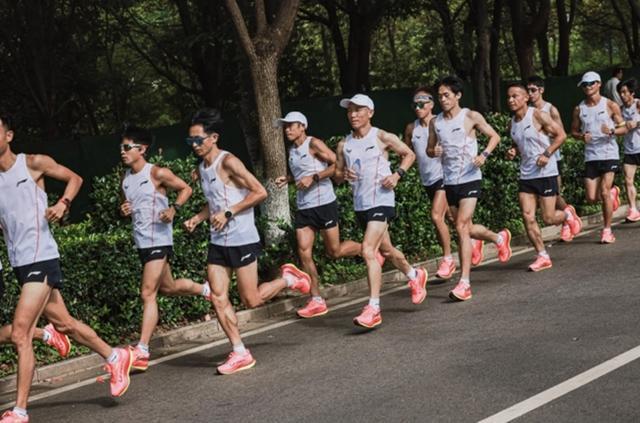 “高原集杰”赋能进阶征途“百炼成杰”计划构建精英跑者社群(图3)