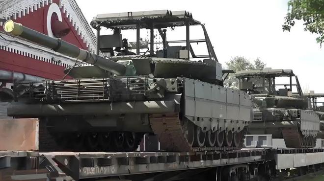 从战争中学习战争盘点俄军2024年首次使用的新式武器装备(图2)