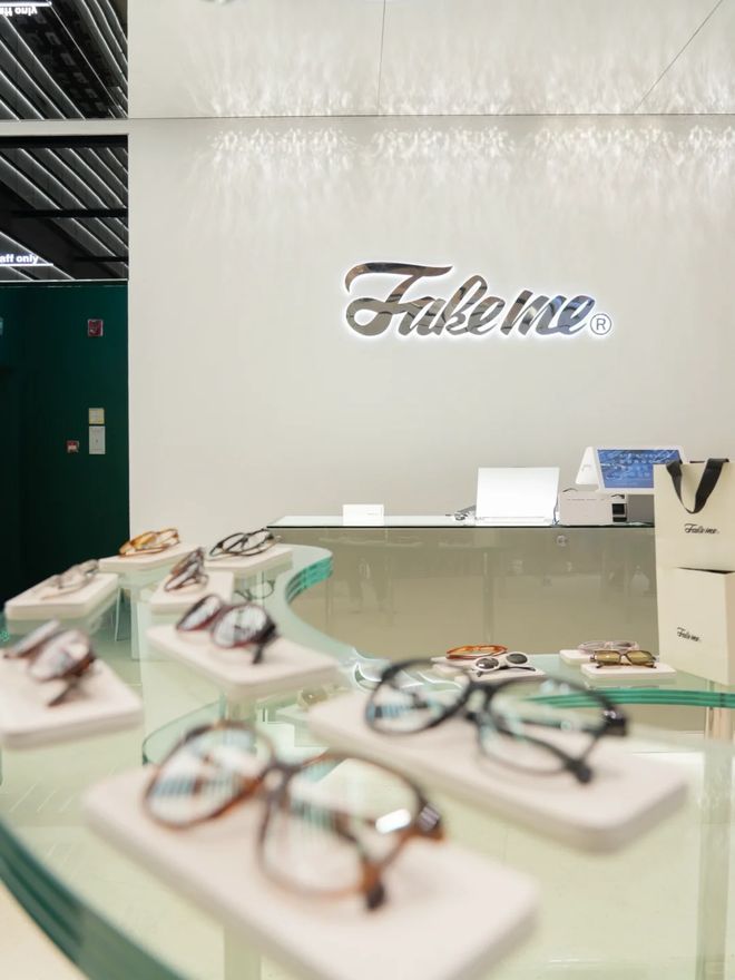 又有16个新韩国品牌冲向一线商圈猛开店!(图32)