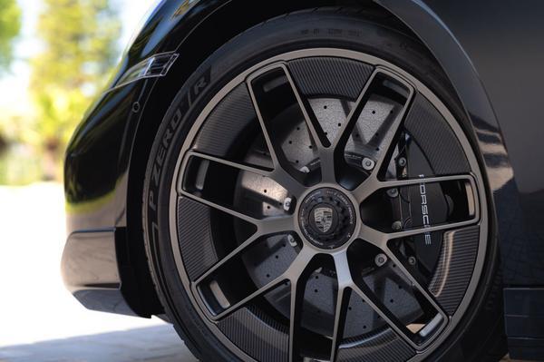 新款保时捷911TurboS全球首发即日启动预售(图6)