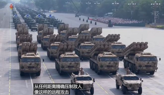 看完阅兵回来金正恩要给坦克“加棚”了？(图7)
