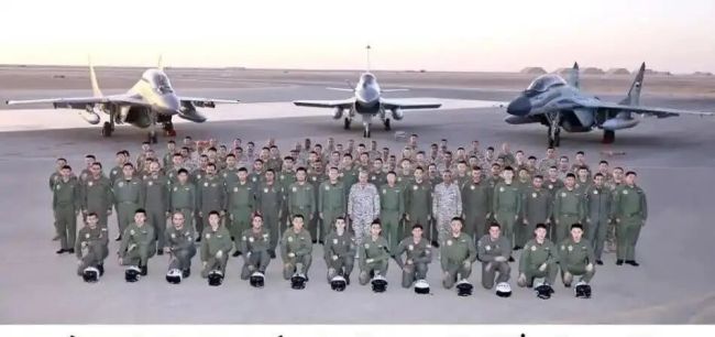 线C机群悄然飞越红海美军航母舰队毫无察觉(图5)