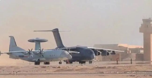 线C机群悄然飞越红海美军航母舰队毫无察觉(图6)