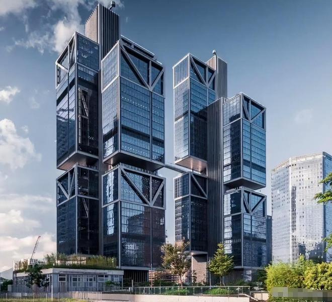 大疆用户刚花3519元买套装第二天直降700元线下店拒补偿(图19)