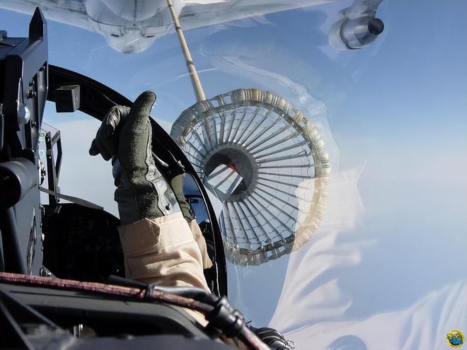 中国太聪明了：趁着俄罗斯武器滞销打算一口气订购20架大飞机？(图5)