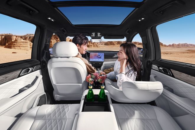 彩电+大沙发碾压合资SUV2026款领克09限时1988万元起(图7)