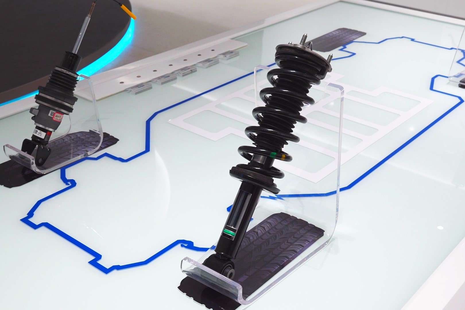 开创全球磁流变悬架元年京西智行的全球引领与科技惠民之路(图3)