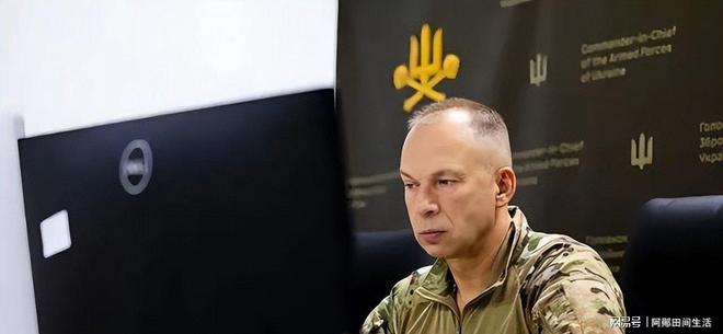 乌军溃败内讧升级！乌军精锐投降泽连斯基与总司令公开翻脸？(图5)