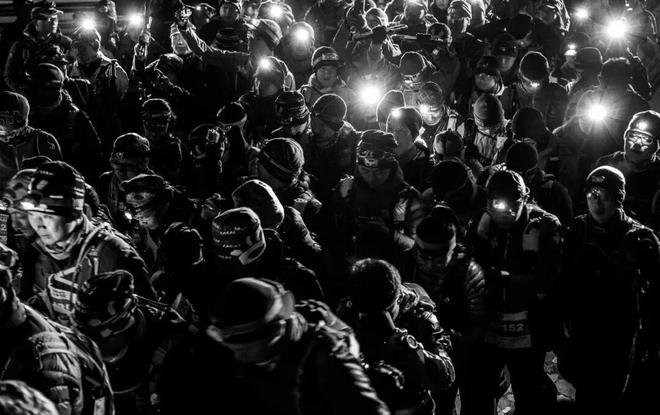 今年最野的运动火了北上广打工人扎堆被虐(图14)