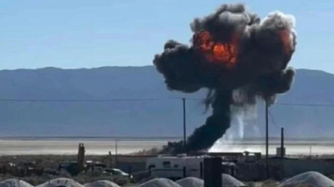 特朗普估计没想到先等来的不是委内瑞拉投降美军王牌战机坠毁(图2)