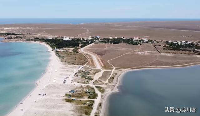 黑海开战！俄舰不敢出港乌无人机炸3艘俄油轮普京狠话成笑话(图12)