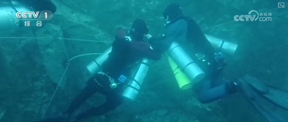 从看得见的守护到隐秘处的坚守他们用责任担当书写“人民警察为人民”庄严承诺(图20)