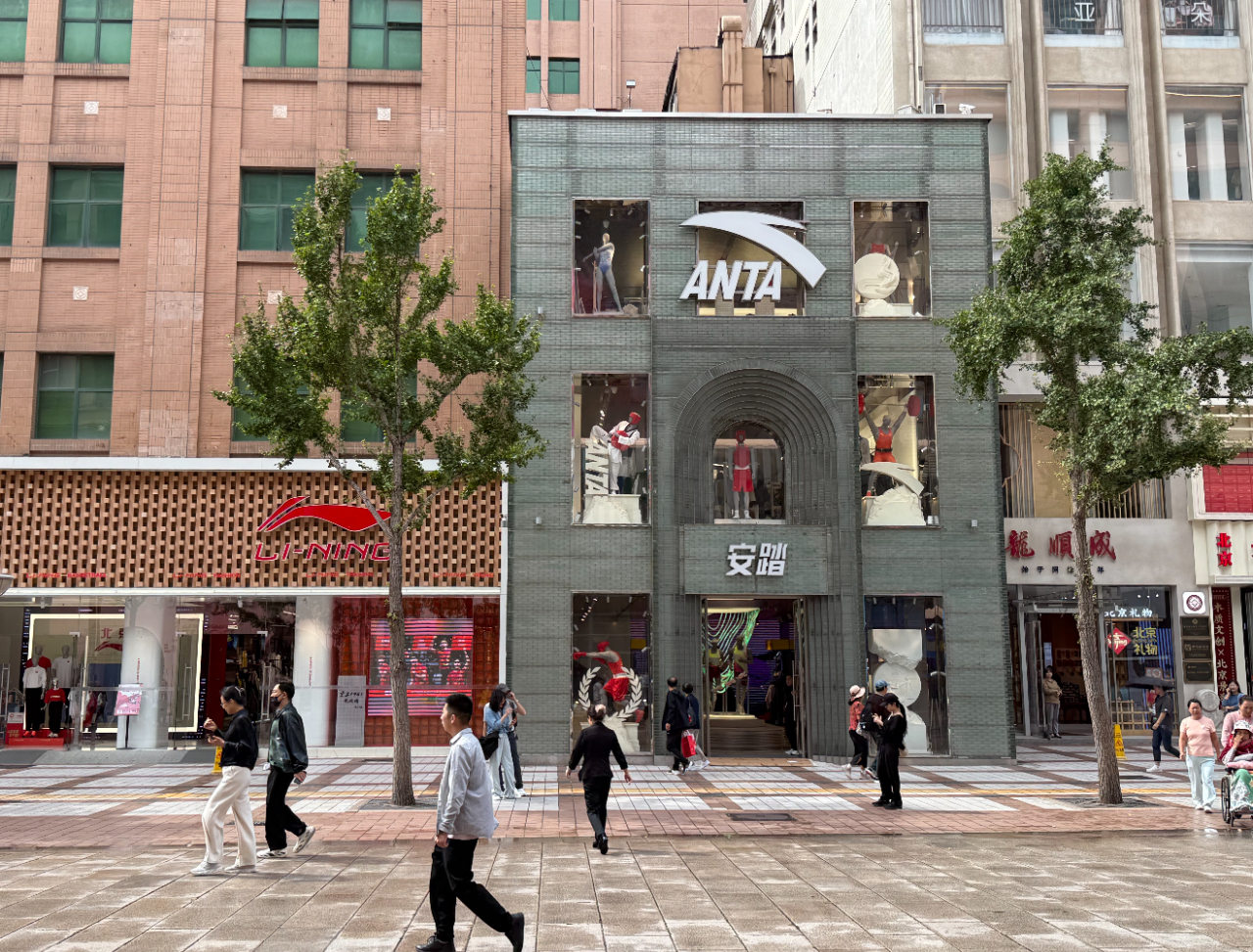 5亿欧元!猛犸象待售安踏会接盘吗?(图3)