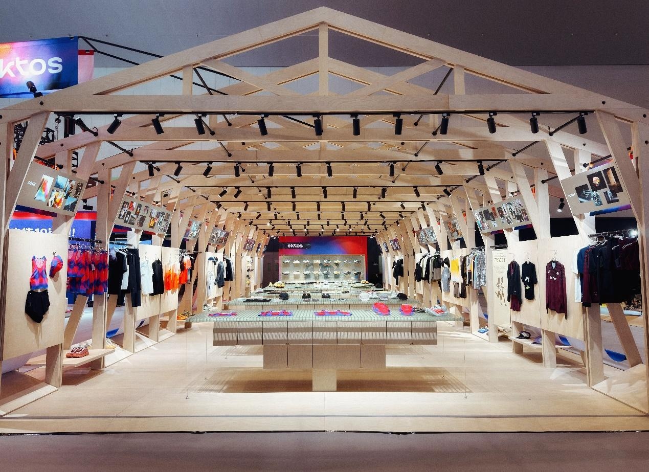 滔搏旗下跑步生态品牌ektos携“全明星”顶尖装备矩阵亮相体博会(图1)