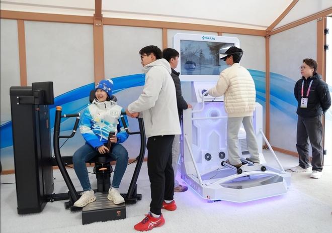 智耀米兰冬奥匠造中国力量——舒华体育五度闪耀“中国之家”(图4)