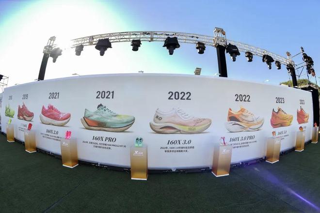 助力中国马拉松力压日本中国跑鞋迎来“DeepSeek时刻”？(图5)