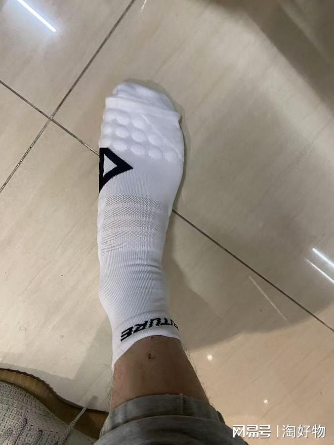 跑步袜子哪个品牌好选择种袜直接避坑(图1)