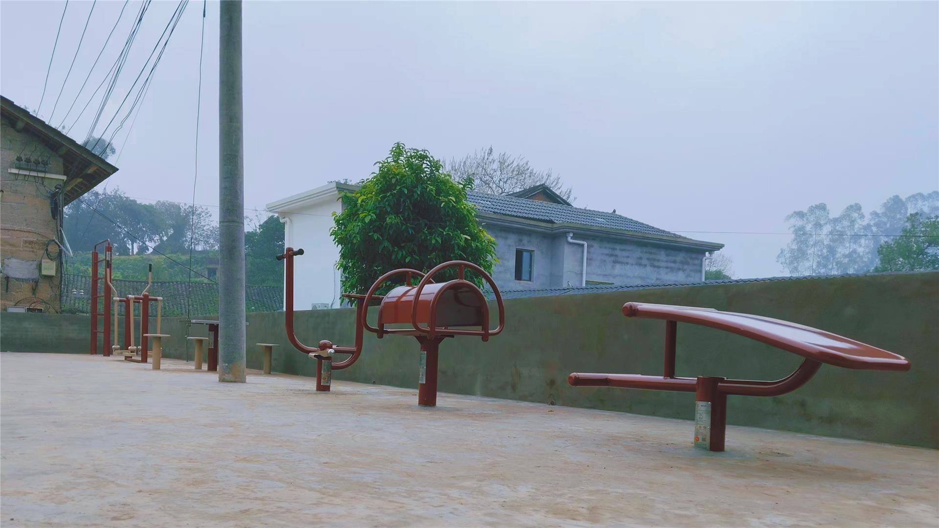 巴南:2024年新投用420件健身器材实现23个镇街全覆盖(图2)