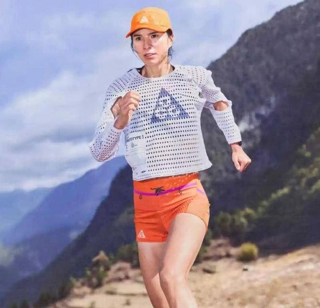 17家运动品牌2025年124万亿营收里的最新行业格局｜Brandbeat(图9)