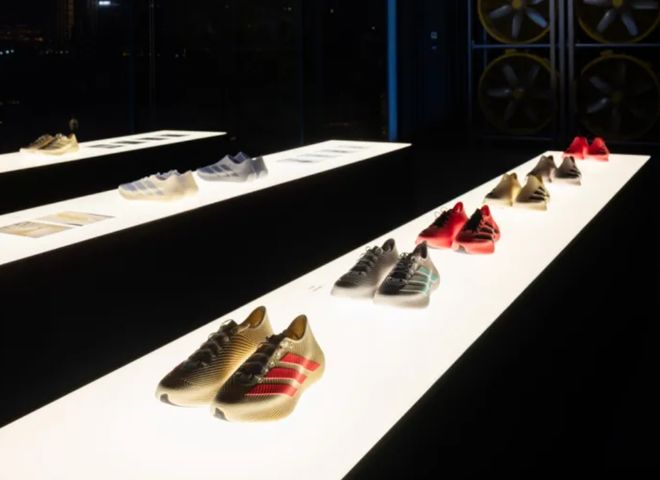 17家运动品牌2025年124万亿营收里的最新行业格局｜Brandbeat(图19)